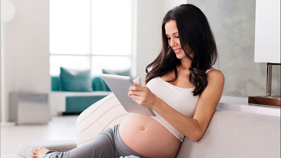 Zwangere vrouw bestelt donorsperma voor latere vruchtbaarheidsbehandeling en broers/zussen voor haar donorkind Zwangere vrouw bestelt donorsperma voor latere vruchtbaarheidsbehandeling en broers/zussen voor haar donorkind
