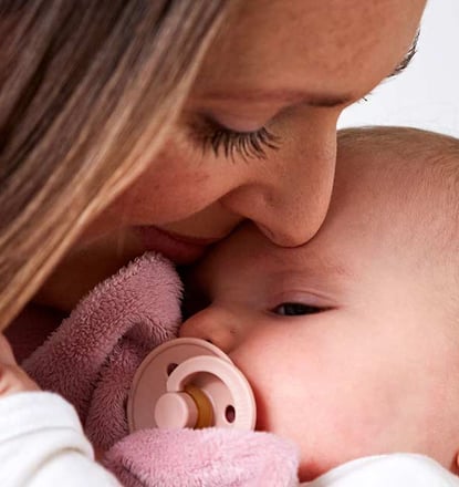 Moeder en haar baby Moeder en haar baby