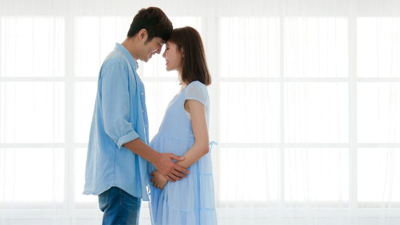 接受 ICSI 辅助生育后成功怀孕的夫妇