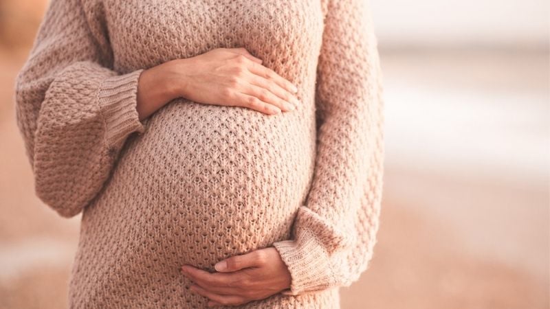 A pregnant woman with donor eggs