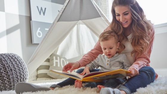 A Single Mother by Choice reading to her child