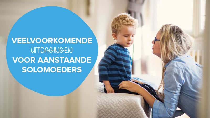 Bewust alleenstaande moeder praat met haar kind