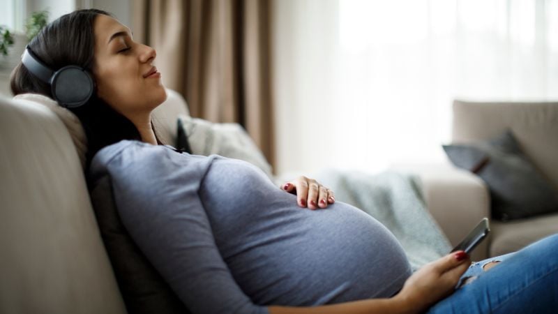 Single Mother by Choice listening to podcast