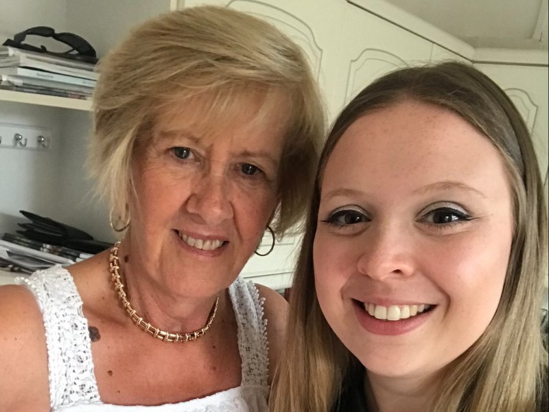 Katie and her mom are best friends, despite the recent discoveries about Katie being egg donor-conceived