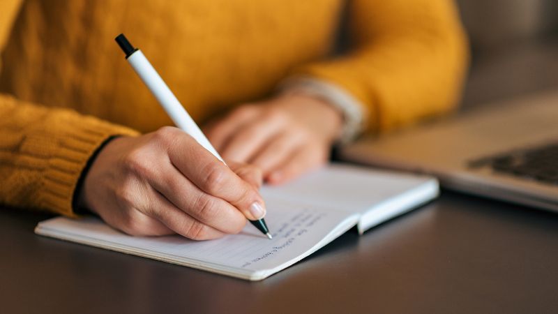 Writing a diary could be an option for coping with infertility