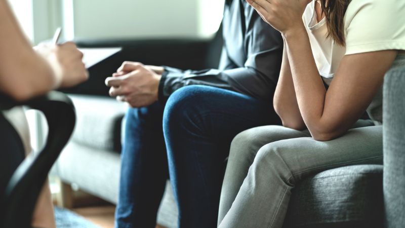 Couple at a psychologist