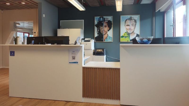 Frontdesk Frontdesk