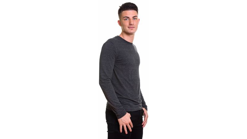 Voorbeeld van een spermadonor met foto's van zichzelf als volwassene Voorbeeld van een spermadonor met foto's van zichzelf als volwassene