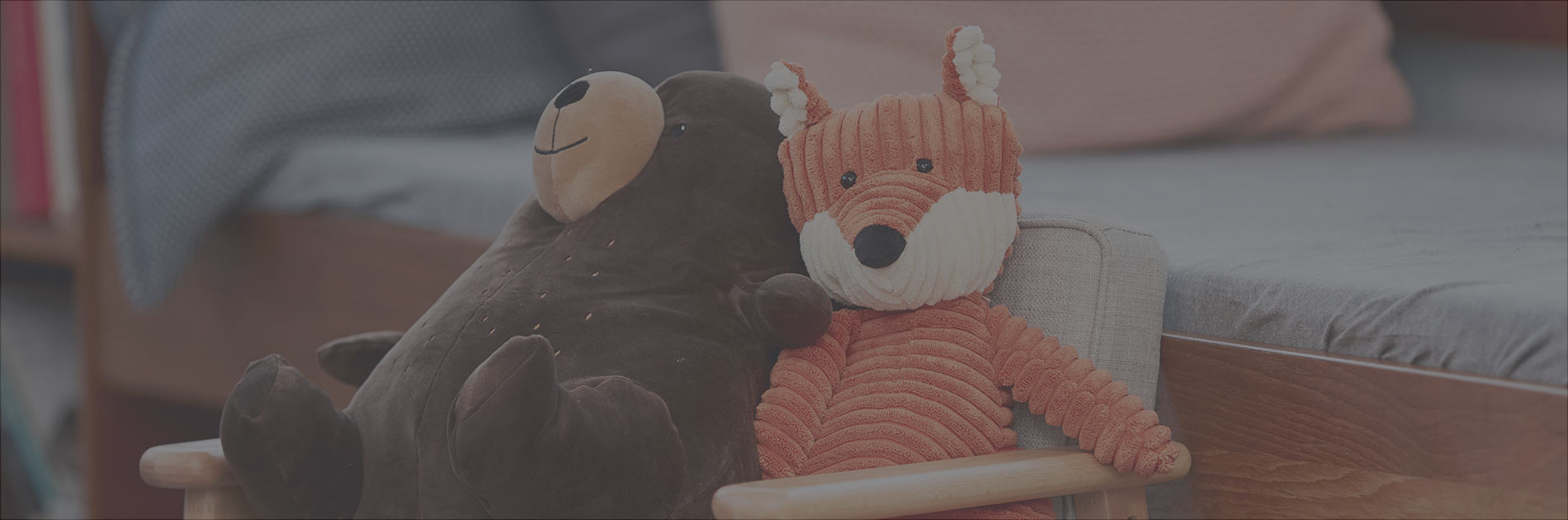 Two teddy bears