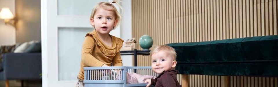 Two donor-conceived children playing