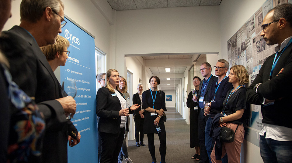 Cryos Symposium 2021 tour of sperm and egg bank
