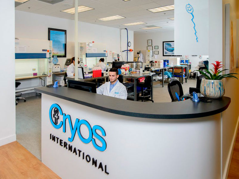 Cryos International front desk